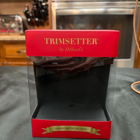 NWT, Beautiful, Globe Holiday Ornament.  Deer in the Woods.  Blue. - Picture 5 of 10